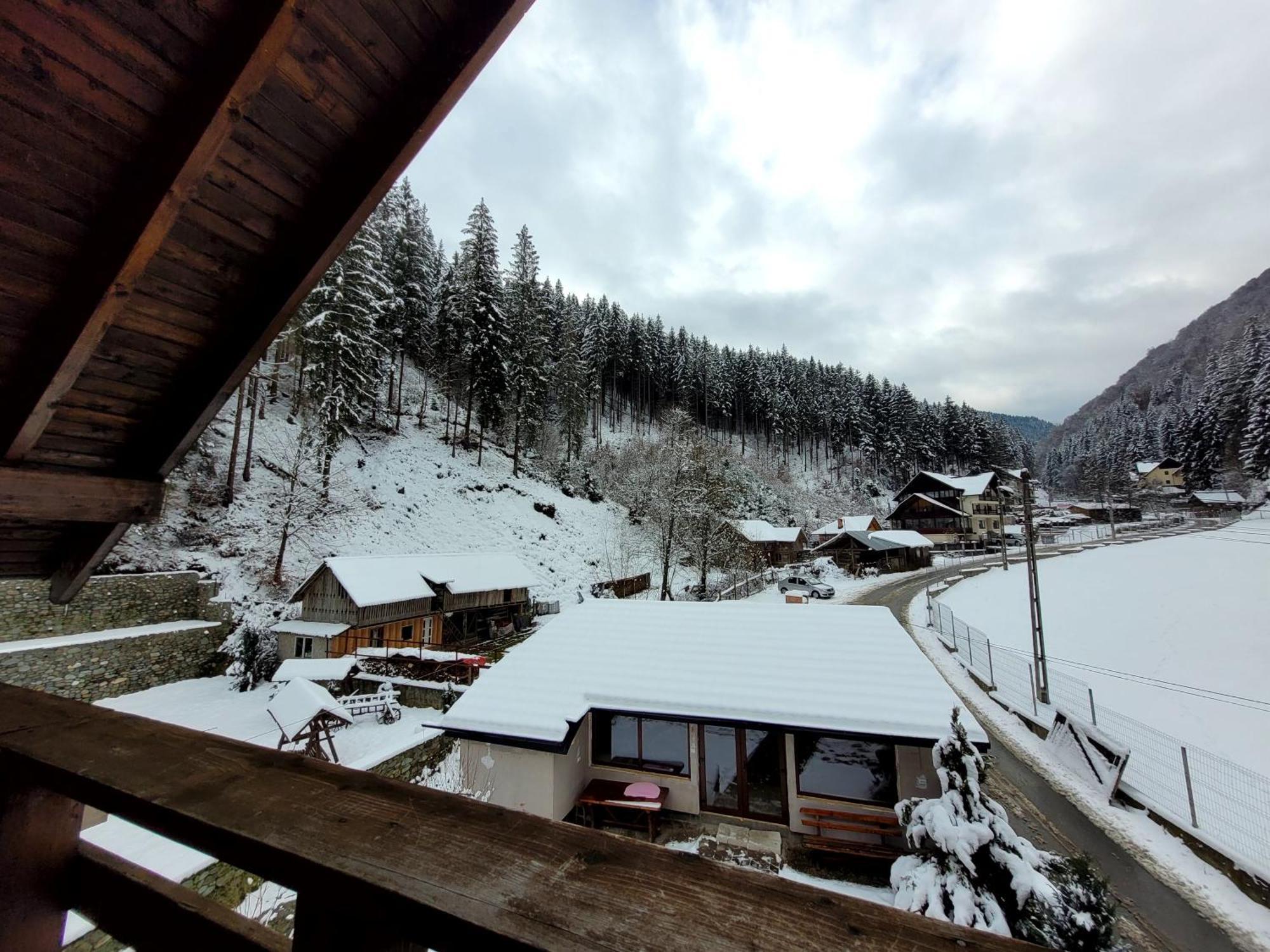 Vila Casa Maryon Rucăr Exteriér fotografie
